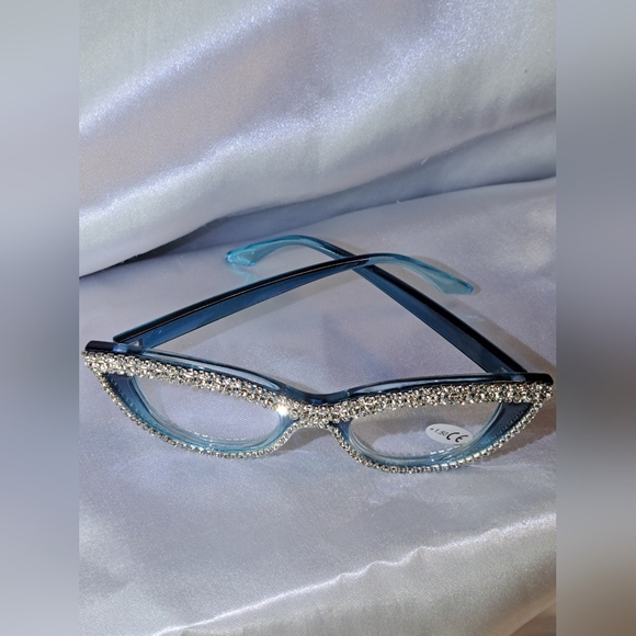 2:00 Blue Rhinestone Cat-Eye READING - Picture 6 of 7